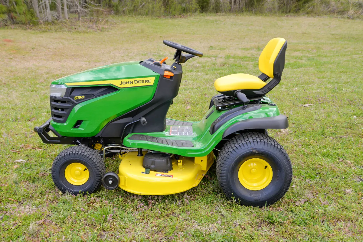 John Deere riding mower service